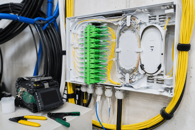 Fiber Optik Altyapı Kurulumu